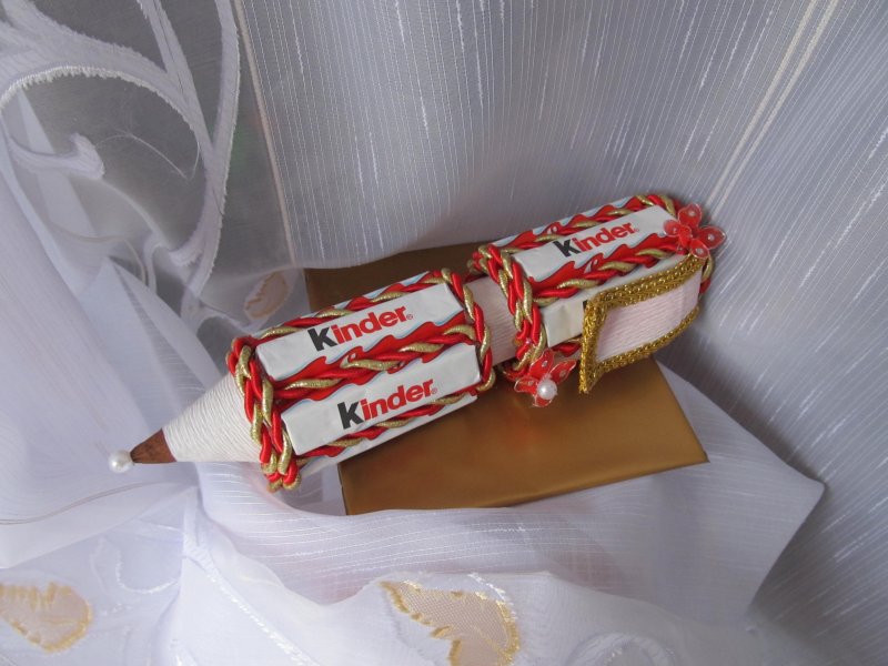 Пистолет из конфет