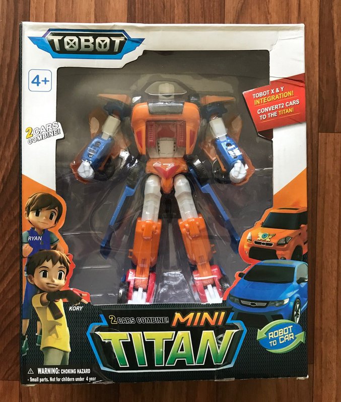 Покажи игрушки титанов. Titan (Титан) Тобот. Тобот Титан мини. Тобот Титан из 2 машин. Тобот игрушка Кинг Титан.